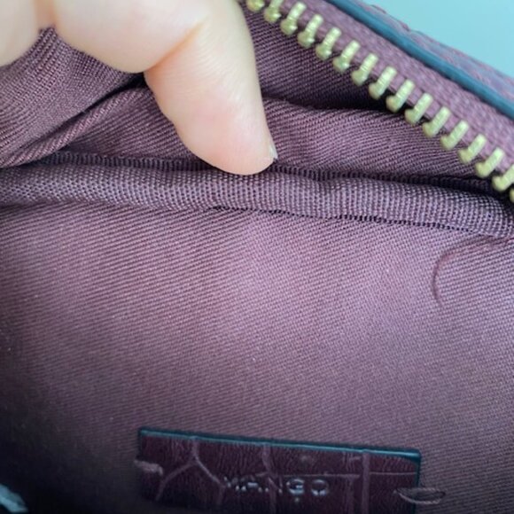 Mango Textured Fanny Pack with Zip Closure and Adjustable Strap - Picture 2 of 3